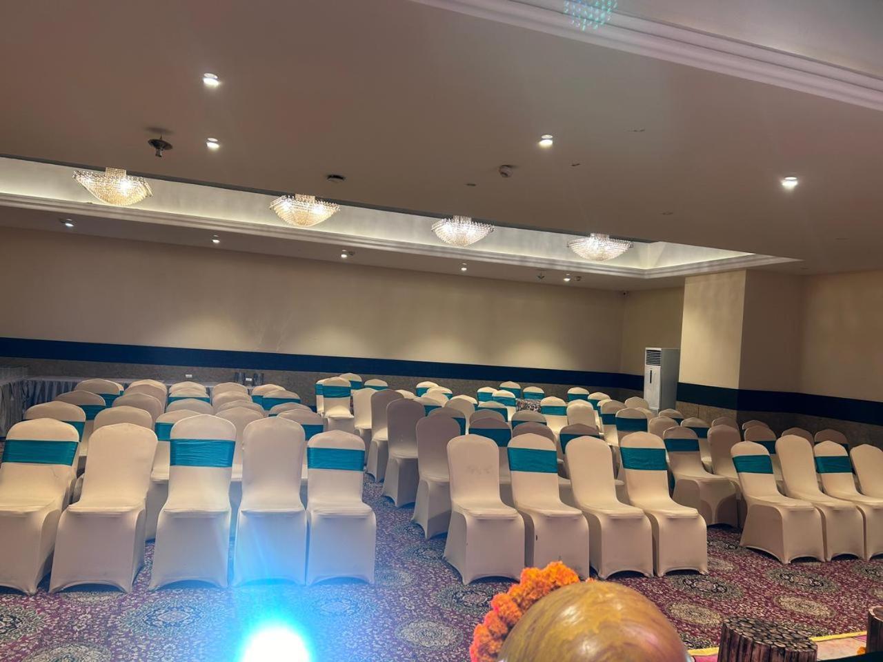Saura Hotel, Agra - A Club Mahindra Associate Luaran gambar