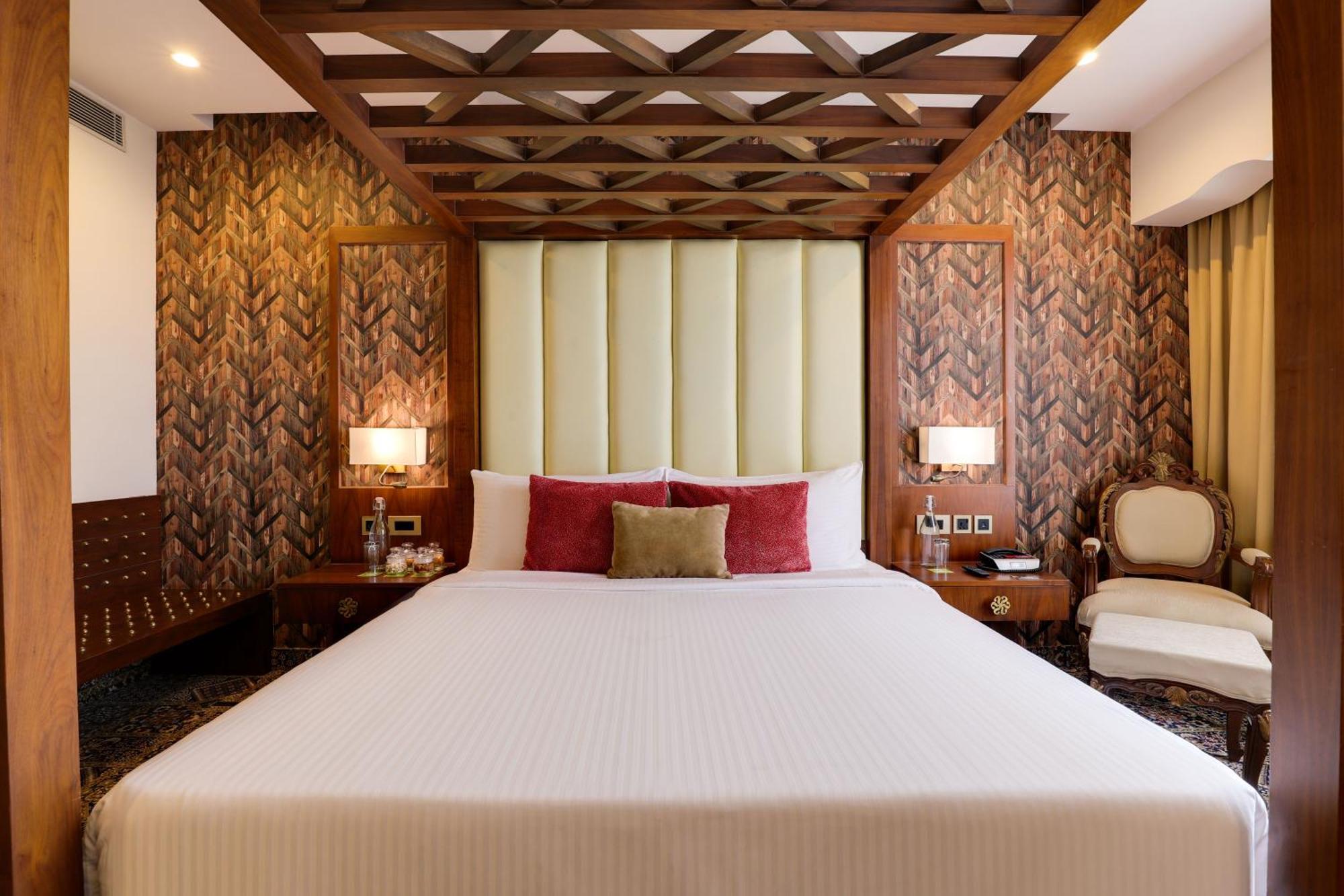 Saura Hotel, Agra - A Club Mahindra Associate Luaran gambar