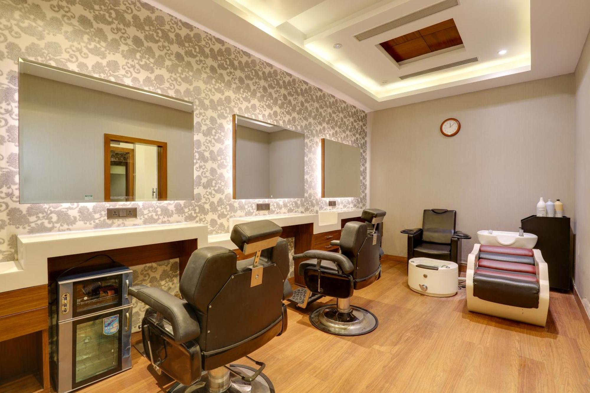 Saura Hotel, Agra - A Club Mahindra Associate Luaran gambar