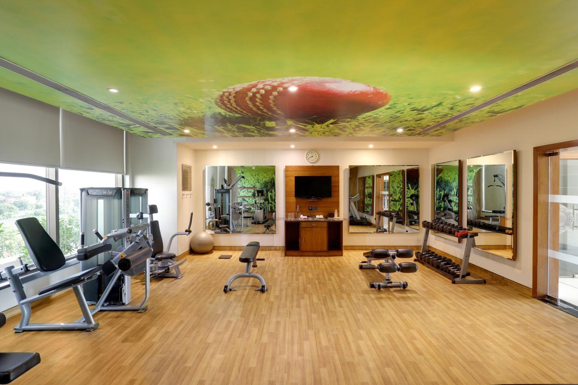 Saura Hotel, Agra - A Club Mahindra Associate Luaran gambar