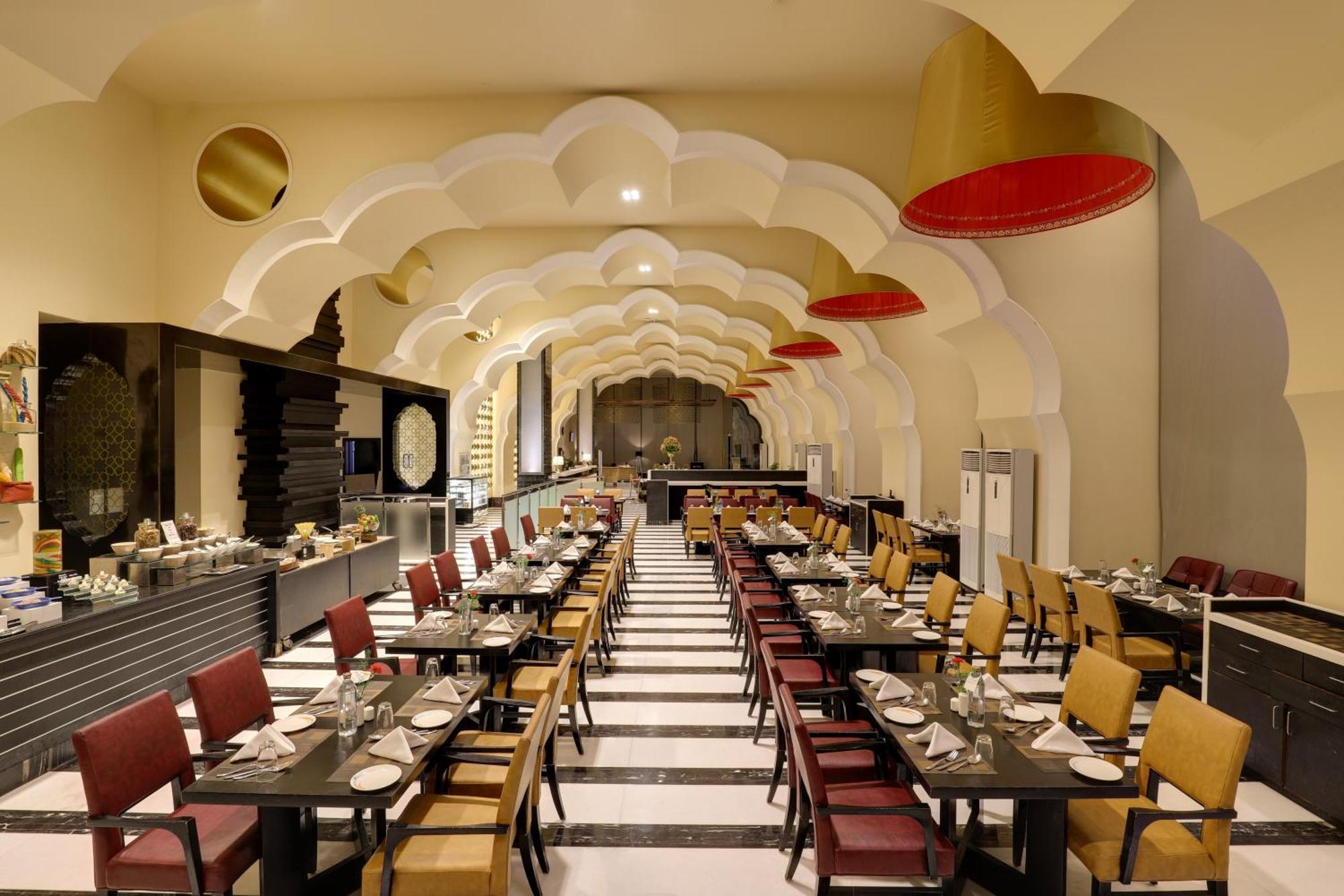Saura Hotel, Agra - A Club Mahindra Associate Luaran gambar
