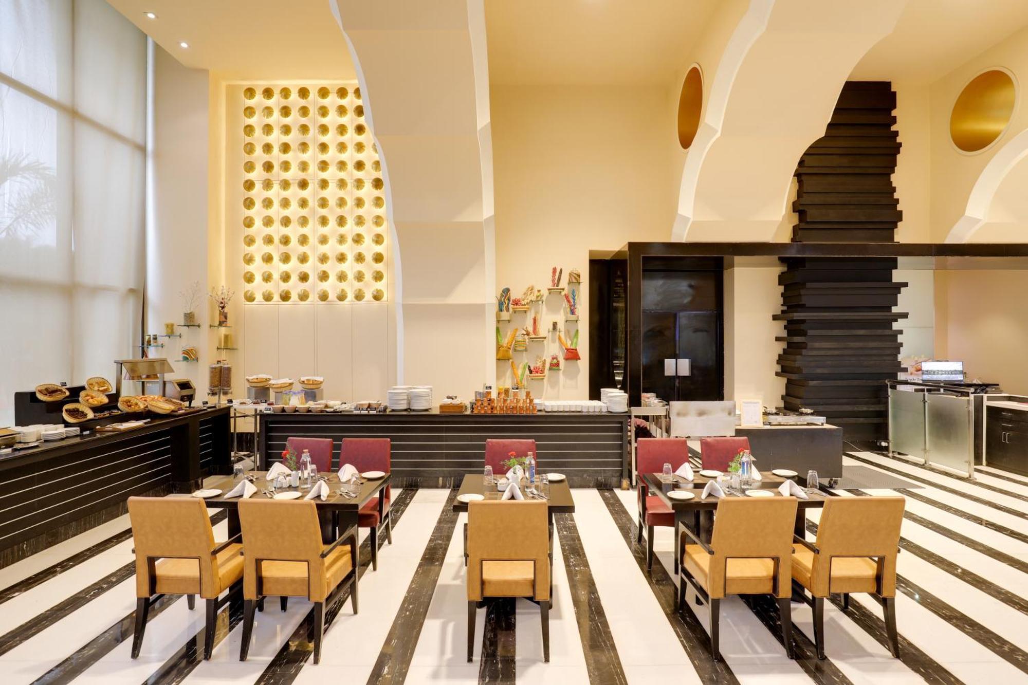 Saura Hotel, Agra - A Club Mahindra Associate Luaran gambar