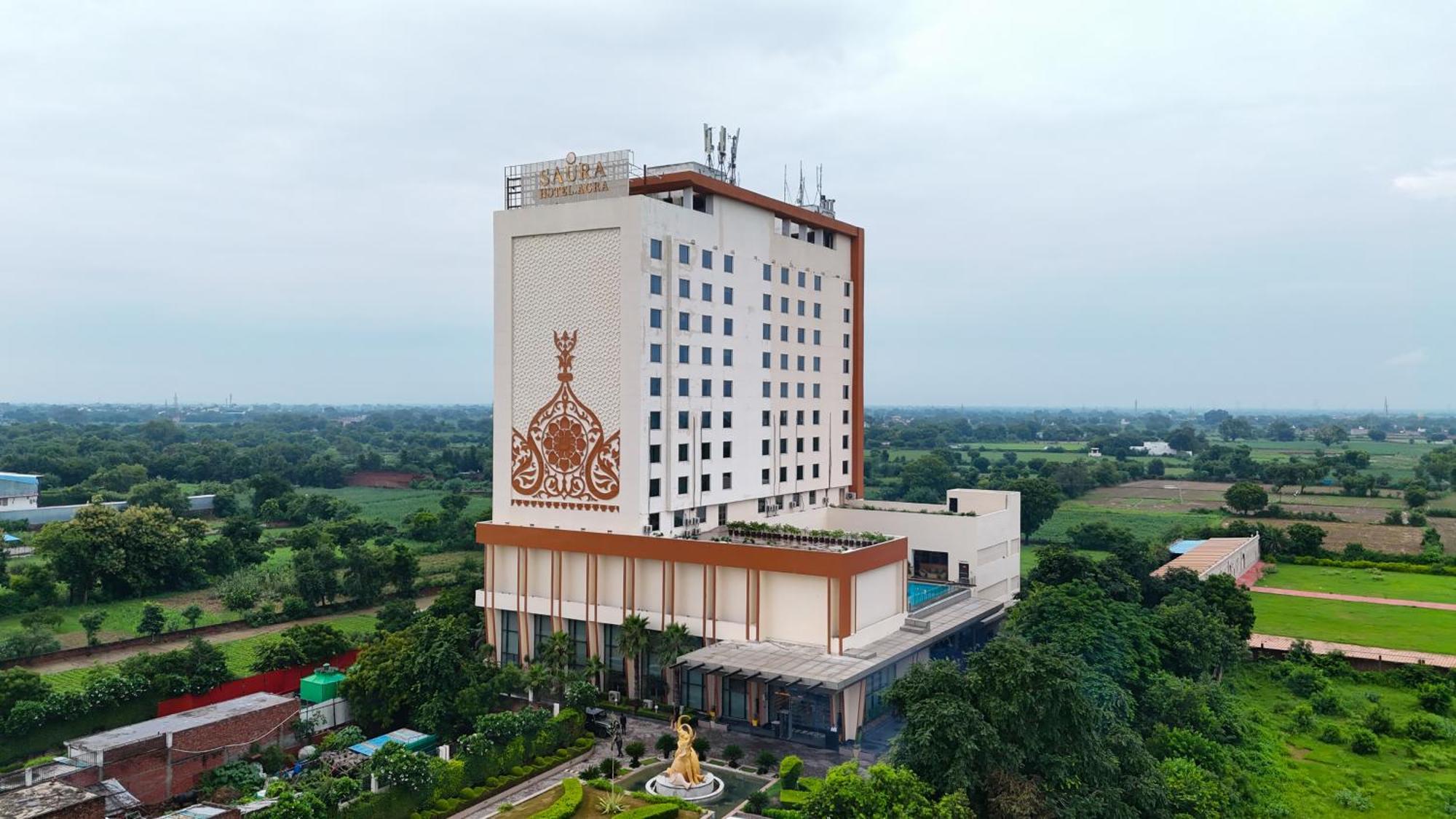 Saura Hotel, Agra - A Club Mahindra Associate Luaran gambar