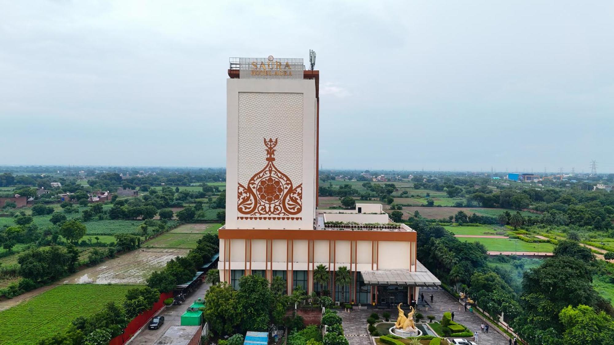 Saura Hotel, Agra - A Club Mahindra Associate Luaran gambar