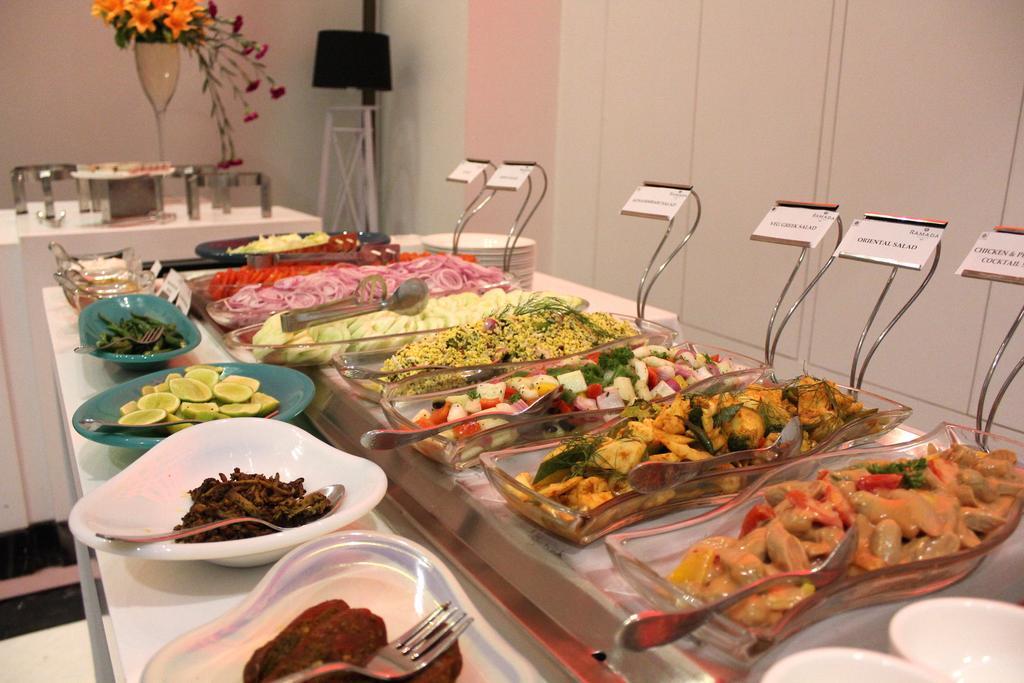 Saura Hotel, Agra - A Club Mahindra Associate Luaran gambar